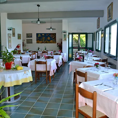 Scoglio Bianco 3*