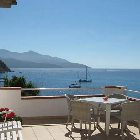 Scoglio Bianco 3*